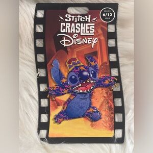 Jumbo Disney Stitch Crashes Jumbo Pin Aladdin Limited Release June 6/12, New